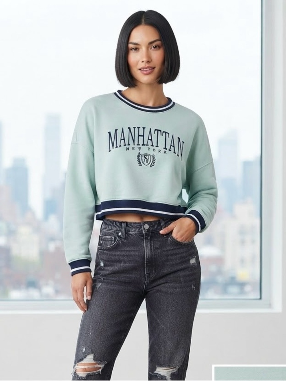 Hollister Mint Cropped Manhattan Crewneck with Navy Trim